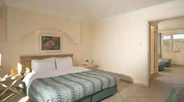 CLUB RESORT ATLANTIS