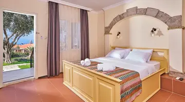 CLUB RESORT ATLANTIS