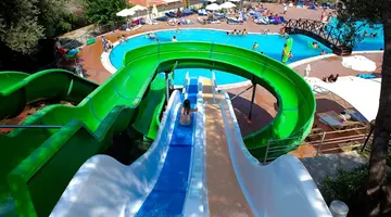 CLUB RESORT ATLANTIS