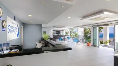 CLUB SHARK HOTEL