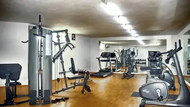 Club Shark Hotel