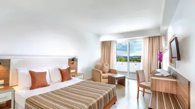 Club Shark Hotel