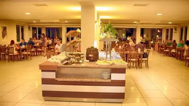 CLUB SHARK HOTEL
