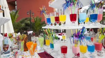 CLUB SIDE COAST HOTEL