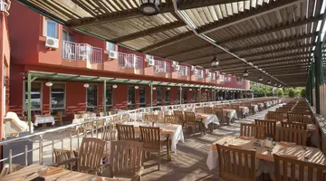 CLUB SIDE COAST HOTEL