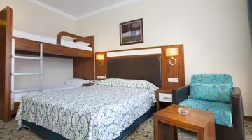CLUB SIDE COAST HOTEL
