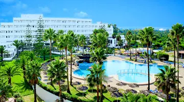 Club Tropicana & Spa