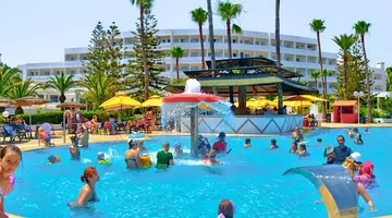 Club Tropicana