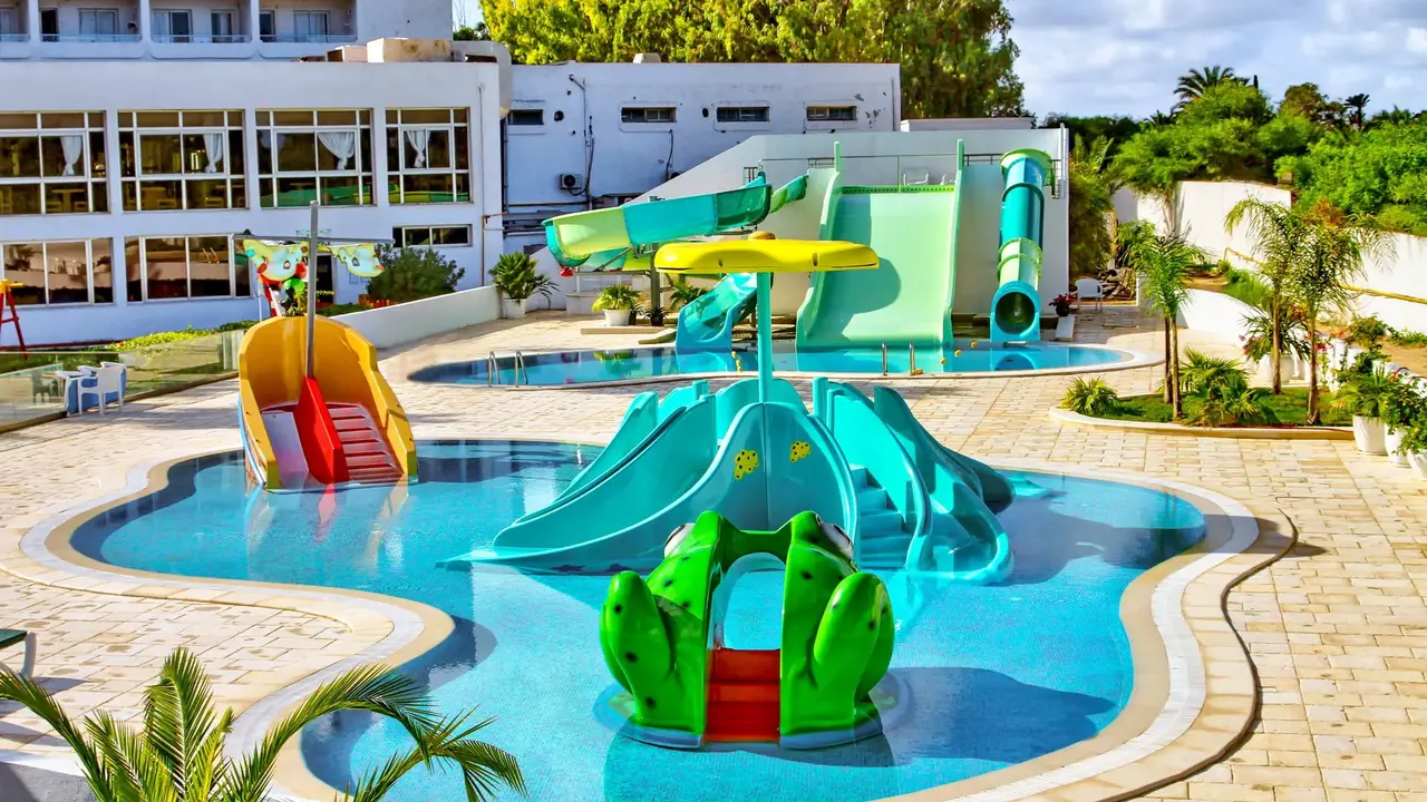 Club Tropicana
