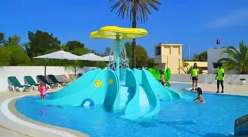 Club Tropicana