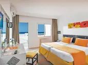 Club Tropicana
