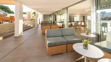 Clumba Hotel