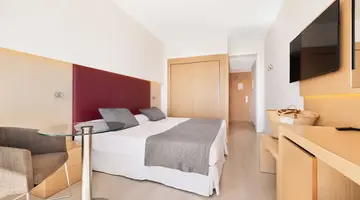 CM Playa del Moro Hotel