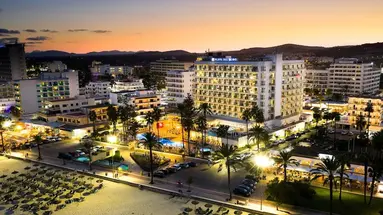 CM Playa del Moro Hotel
