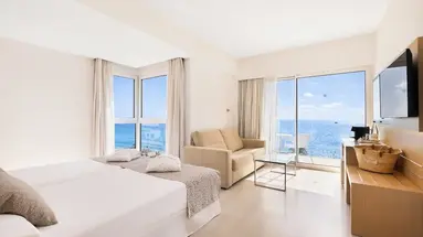 CM Playa del Moro Hotel