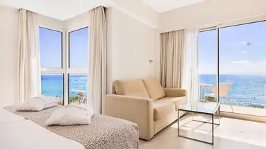 CM Playa del Moro Hotel