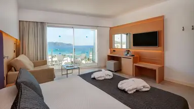 CM Playa del Moro Hotel