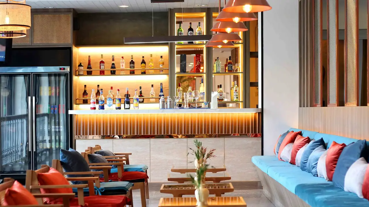 COCO BEACH HOTEL JOMTIEN (ex. JOMTIEN GARDEN HOTEL & RESORT)