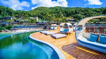 Coco de Mer Hotel and Black Parrot Suites