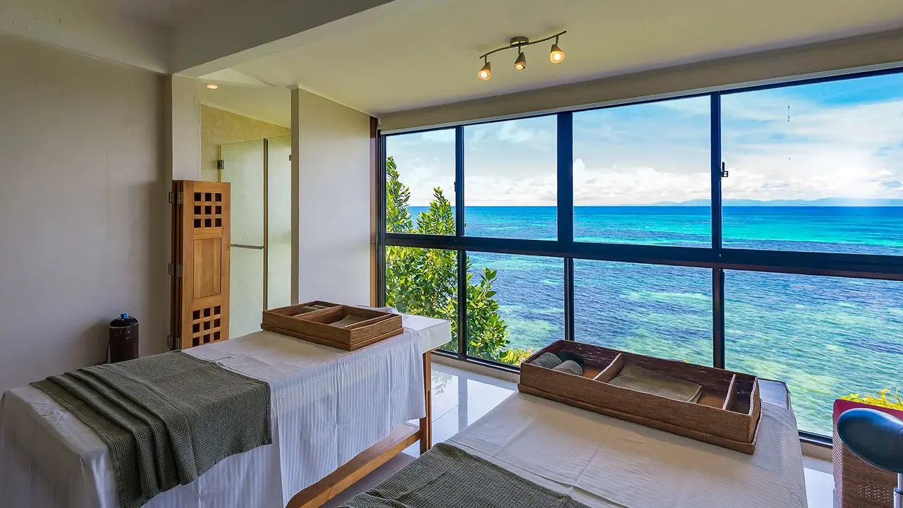 Coco de Mer Hotel and Black Parrot Suites