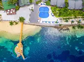 Coco de Mer Hotel and Black Parrot Suites