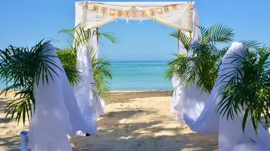 Coco La Palm Seaside Resort