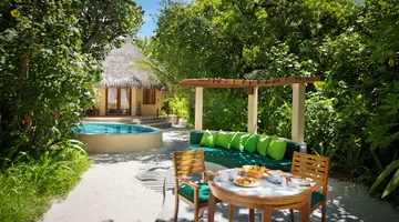 COCO PALM DHUNI KOLHU