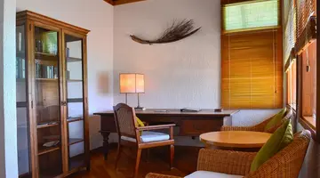 COCO PALM DHUNI KOLHU