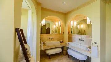 Cocoa Boutique Hotel****