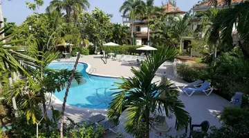 CocoLaPalm A Seaside Resort