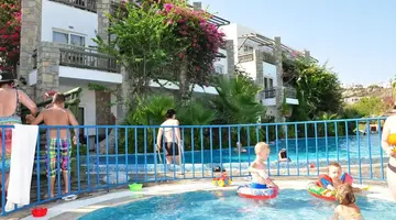 COCONUT BEACH HOTEL (AYAZ AQUA HOTEL)