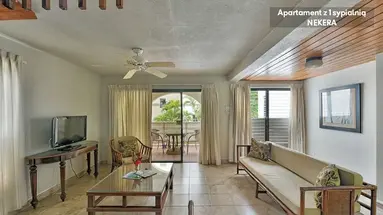 Coconut Court Beach Hotel