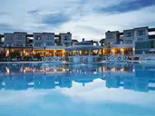 Cocos The Club Solto - Boutique Class