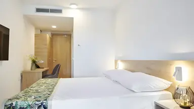 Colentum Resort Murter