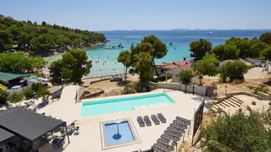 Colentum Resort Murter