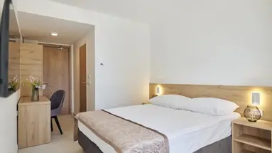 Colentum Resort Murter