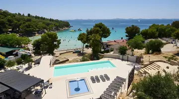 Colentum Resort Murter