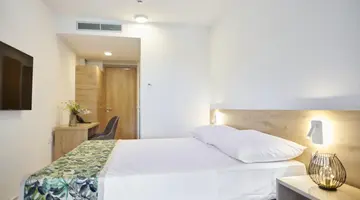 Colentum Resort Murter