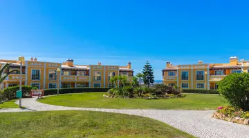 Colina Da Lapa & Villas with Private Pool