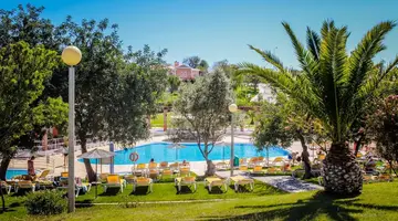 Colina Da Lapa & Villas with Private Pool