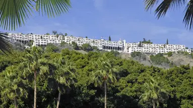Colina Mar Apartments