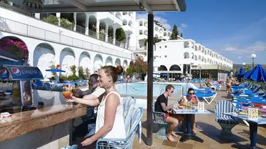 Colina Mar Apartments