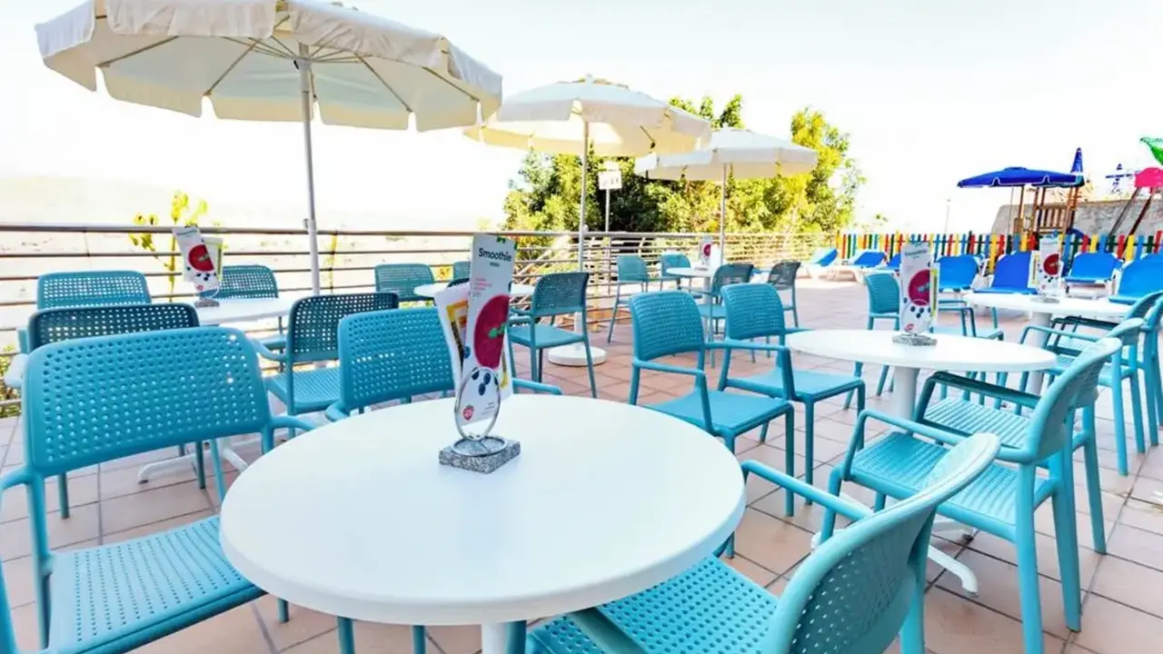 Colina Mar Apartments