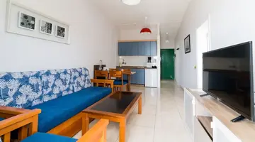 Colina Mar Apartments
