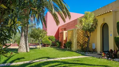 Colina Village