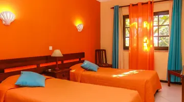 Colina Village