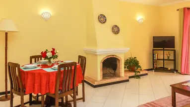 Colina Village