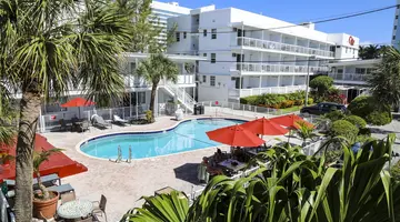 Collins Hotel