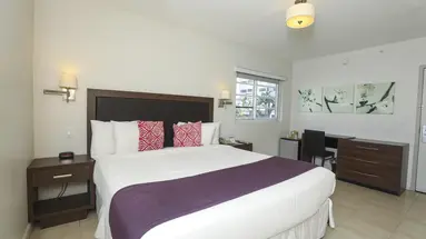 Collins Hotel
