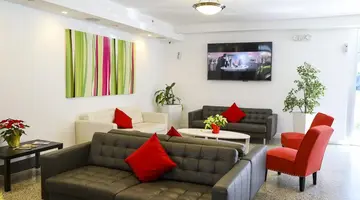 Collins Hotel